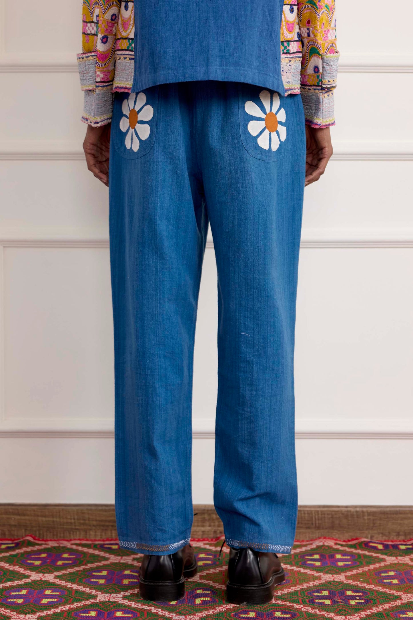 Daisy Flower Applique Pant